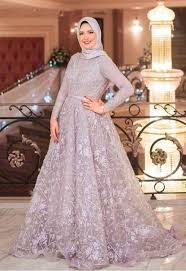 Model baju muslim di masa yang modern ini tidak terbatas pada atasan dan bawahan model sederhana. Wedding Dress Muslimah 2019 Addicfashion