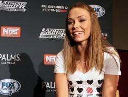 Rose namajunas breaking news and and highlights for ufc 261 fight vs. Titulnyj Boj Vejli Chzhan I Rouz Namayunas V Razrabotke Ufc