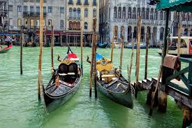 Dorsoduro is a neighbourhood defined by art. Where To Stay In Venice Visit Prosecco Italy
