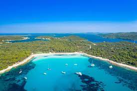 Find your perfect accommodation in the surroundings of sakarun sandy beach dugi otok. Dugi Otok Die Grosste Insel Im Archipel Von Zadar Simuni