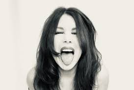 LEE AARON To Reissue Almost Christmas Album With Two New Songs : Новости :  DARKSIDE.ru