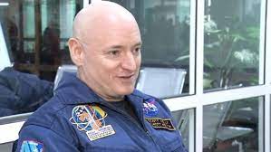 International Space Station Astronaut Scott Kelly Shares His Tips On How To Survive Self Isolation Daily Mail Online