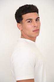 View our elite model ALEX MULVEY in New-faces Men