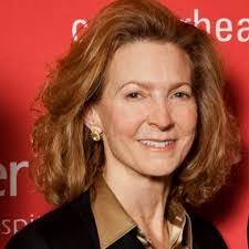 Sandy Norcross's Instagram, Twitter & Facebook