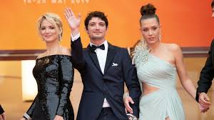 Opening night film annette, leos carax (also in competition). Le Festival De Cannes L Edition 2021 Deja Menacee Voici