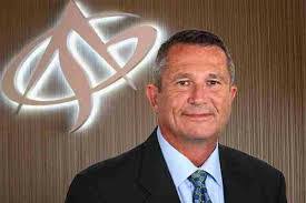 Sean Girard's Instagram, Twitter & Facebook