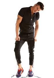 Boy band manager kenny stops by. Kenny Braasch