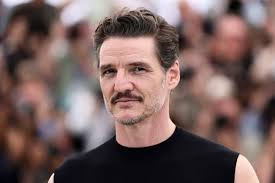 Pedro Pascal Says 'F— the People That Try to Make You Scared' When Asked  About U.S. Political Chaos: 'Fight Back. Don't Let Them Win'