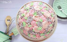 Geben sie in einer schüssel oder in einem planetenmischer das mandelmehl. Madchenhafte Kuppel Rosen Torte