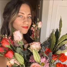 meet them under the mistletoe with about-face beauty this holiday season 💙