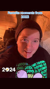 Jamie Robidoux's Instagram, Twitter & Facebook