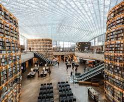 It has an area of about 154,000 square metres (1,660,000 sq ft), of which 144,000 square metres (1,550,000 sq ft). Starfield Library Gensler