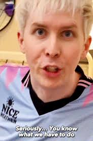 carmilla stan — chappell roan, "red wine supernova"