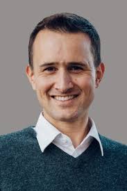 Aaron Rakow's Instagram, Twitter & Facebook