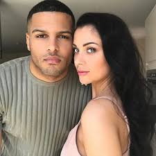 Love Island S Cally Jane Beech Fumes At Ex Luis Morrison Accusing Him Of Cheating While She Was Pregnant Mirror Online
