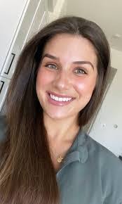 Amanda Stuteville's Instagram, Twitter & Facebook