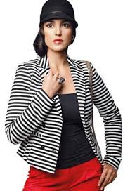 أن الرجل في خلال ممارسة للعلاقة الجنسية مع زوجته يحتاج أن يشعر بالراحة وهذا الوضع يحقق له هذا الشعور وهذا الوضع يكون من خلال أن. Ù…ØµØ·ÙÙ‰ Ø´Ø¹Ø¨Ø§Ù† ÙŠØµØ¯ Ø¹Ù„Ø§ ØºØ§Ù†Ù… ÙˆÙŠØºØ§Ø²Ù„ Ø¯Ø± Ø© Ø¹Ù„Ù†Ø§ Ù†ÙˆØ§Ø¹Ù…