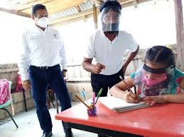 El mandatario estatal aclaró que el regreso a clases presenciales será también de manera alternada, se dividirán los grupos para. Campeche Vuelve A Suspender Clases Presenciales Por Aumento De Casos De Covid Regresa A Semaforo Amarillo Y A Clases A Distancia
