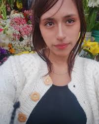 Lalesi Pink (@lesiii.st) • Instagram photos and videos