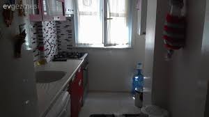 Dar alanda çalışma yapmak oldukça sıkıntılı. Dar Mutfaga Nasil Bir Masa Ve Dolap Yaptirmaliyim Ev Gezmesi