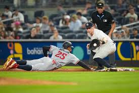 Yankees vs. Cardinals: How to Watch, Stream FREE, & Injury Update! - Imagen principal del artículo