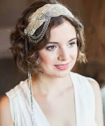 Marvelous Short Wedding Hairstyles 2019 For Round Faces Messy Hairstyle Short Wedding Hair Headband Hairstyles Curly Bridal Hair