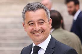 Résultats législatives 2024 : Emmanuel Macron a reçu ce soir à l'Elysée le  président LR du Sénat Gérard Larcher