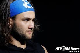 The entire Major League Baseball is watching Toronto Blue Jays shortstop  Bobisett's calf.The Blue Ja..