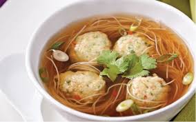Soupe Chinoise Aux Boulettes De Crevettes Et Crabe En 2020 Cuisine Asiatique Soupe Chinoise Cuisine Et Vin
