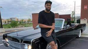 Here's a look at what new york can offer chicago. As A Self Made Nba Millionaire Jabari Parker Could Buy Any Car His Latest A 64 Year Old Cadillac Chicago Tribune