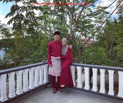 Terdahulu, sari yanti pernah mendirikan rumah tangga dengan mohd edy casmadi selama lima tahun, namun bercerai pada tahun 2014. Myartis Com Myartis My Artis 9 Gambar Kemeriahan Raya Jep Sepahtu Sari Yanti