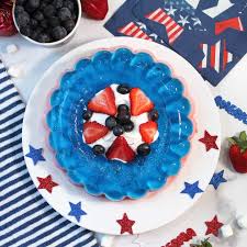 Fluffy lemon jello salad | the lemon layer is a fluffy lemon pudding that compliments the orange layer so well. Patriotic Red White And Blue Jello Salad 2 Cookin Mamas