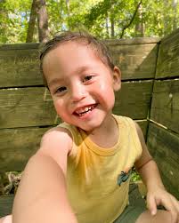 𝙳𝚎𝚜𝚝𝚒𝚗𝚢 𝙷𝚎𝚛𝚗𝚊𝚗𝚍𝚎𝚣 (@uniquely_destiny) • Instagram photos  and videos