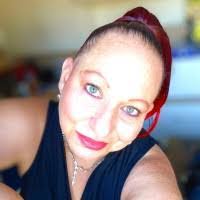 Alex Jillian's Instagram, Twitter & Facebook