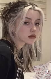 Revamp Your Look with These Trendy Hairstyles: Unlock Your Style Potential!