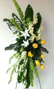 Pin By Four Seasons Flowers On Sympathy Funeral Flower Arrangements Funeral Flowers Large Flower Arrangements