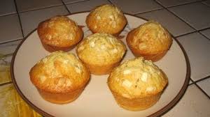 Recette De Muffins A La Vanille Coeur Fondant Au Chocolat Blanc Recette Fondant Chocolat Blanc Recette Muffin Chocolat Blanc