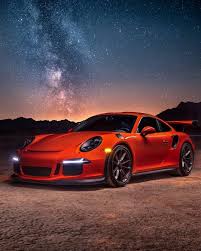 The Perfect Companion To Watch The Stars With Porsche911 Gt3rs Porschemoment Timelessmachine Autos Deportivos Porsche 911 Gt3 Porsche
