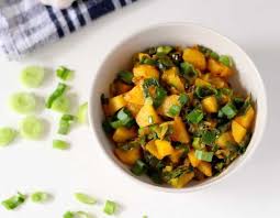 Potato Spring Onion Curry Recipe How To Make Potato Spring Onion Curry Recipe Curry Recipes Spring Onion Recipes Aloo Recipes