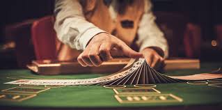 Here you will findfull length introductions to the most popular casino table games, including baccarat, blackjack, craps, and roulette, but there's a whole world of new and different free table games available. Casino Card Games List Of All Real Money Card Games Types