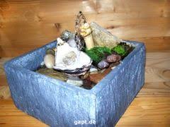 Zimmerbrunnen Selber Machen Eine Einfache Anleitung Gartenpflege Tipps Zimmerbrunnen Selber Bauen Zimmerbrunnen Boxen Schmucken