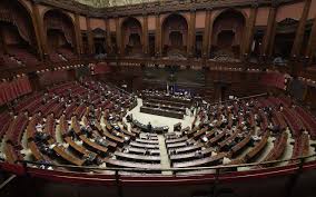 Cosa dicono gli articoli 1, 4 e 7. Ddl Zan Ok Della Camera Gandolfini Family Day Battaglia In Senato