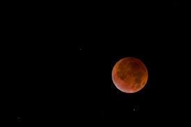 Edt (10:00 utc) wednesday morning, when here are photos of the total lunar eclipse taken by photographers around the world. Tonight Over Philly Lunar Eclipse Vs Terrestrial Weather
