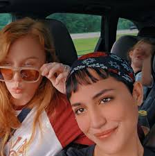 Should restaurants have systems for curbside pickup?