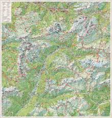 Inoltre, per la sua identità linguistica, è parte integrante della ladinia. Amazon It Val Di Fassa Cartina Topografica Carta Panoramica 3d Ediz Italiana E Tedesca Aa Vv Libri In Altre Lingue