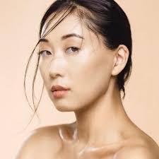 Aaron Senner's Instagram, Twitter & Facebook