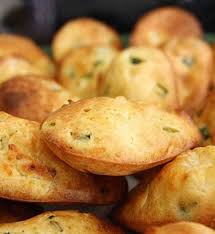 Idee Aperitif Leger Des Madeleines Chevre Courgette Cosmopolitan Fr Recette Madeleine Recette Recettes De Cuisine