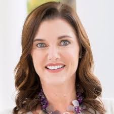 Tonni Bennett's Instagram, Twitter & Facebook