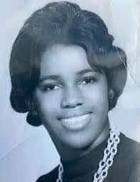 Debra Callis's Instagram, Twitter & Facebook