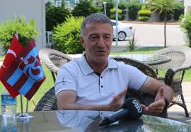 Sörloth trabzonspor'un premier lig ekiplerinden crystal palace'tan satın alma opsiyonuyla 2 yıl kiraladığı norveçli futbolcu. Trabzonspor Baskani Ahmet Agaoglu Ndan Sorloth Aciklamasi